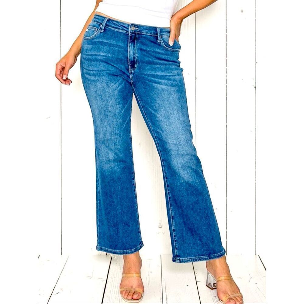 Mid Rise Straight Crop Jean Stretch Denim Judy Blue Style Med Wash Raw Hem Ankle